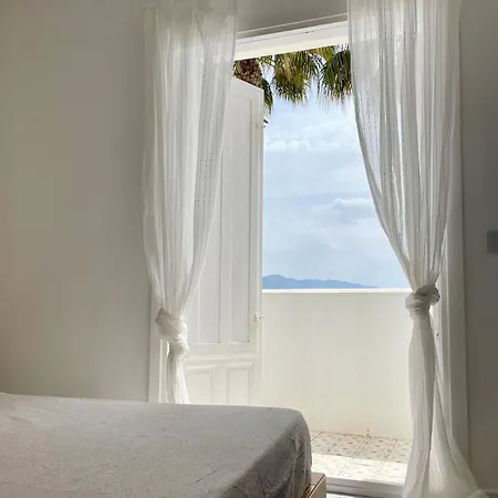 Casa Alpha - Modern 3 Bed 2 Bath Apartment