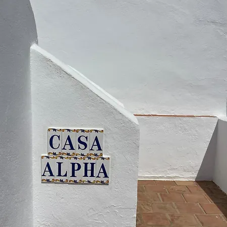Casa Alpha - Modern 3 Bed 2 Bath Vera